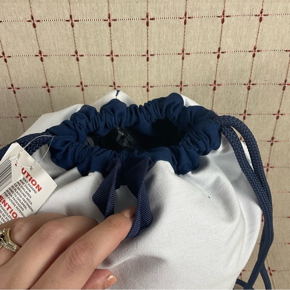 🌈HP🌈 Auth Walt Disney World 2020 Cinderellas Castle Canvas Cinch Bag Backpack - Picture 5 of 8